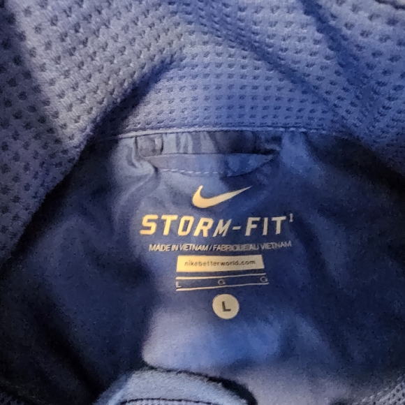 Nike jogging jacket - Picture 3 of 3